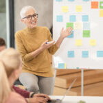 KT5新品发布会直播现场,见证科技革新时刻 8v53jvdq9u